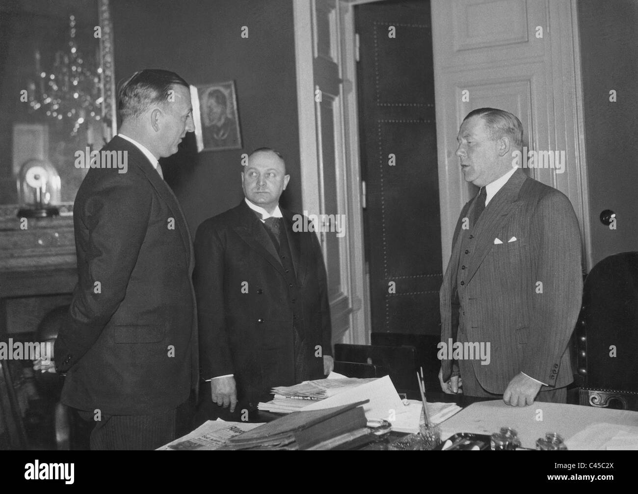 Ministerial Director Kurt Daluege (left) und State Secretary Ludwig Grauert, 193 Stock Photo