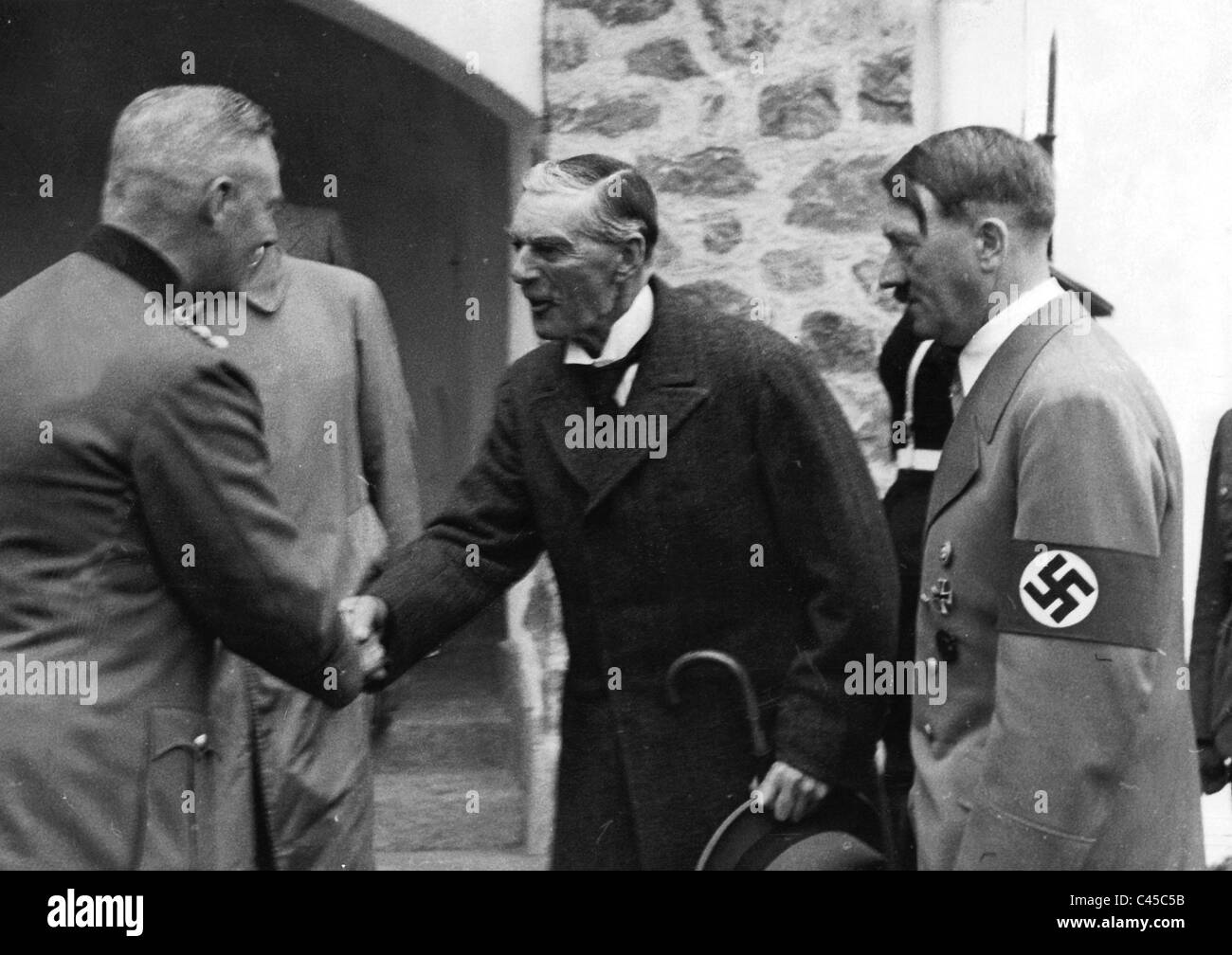 Wilhelm Keitel, Neville Chamberlain, Adolf Hitler in Berchtesgaden, 1938 Stock Photo