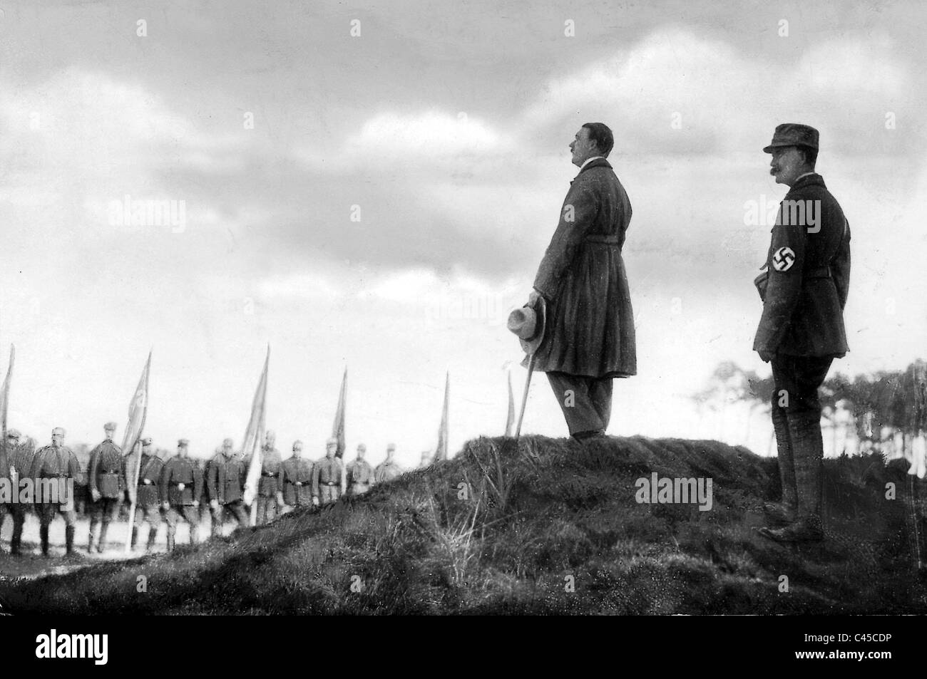 Adolf Hitler, Ulrich Graf on the Froettmaninger Heath Stock Photo