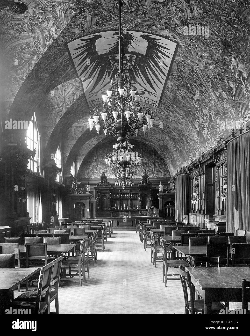 Restaurant in the Reichstag building in Berlin, 1930 Stock Photo