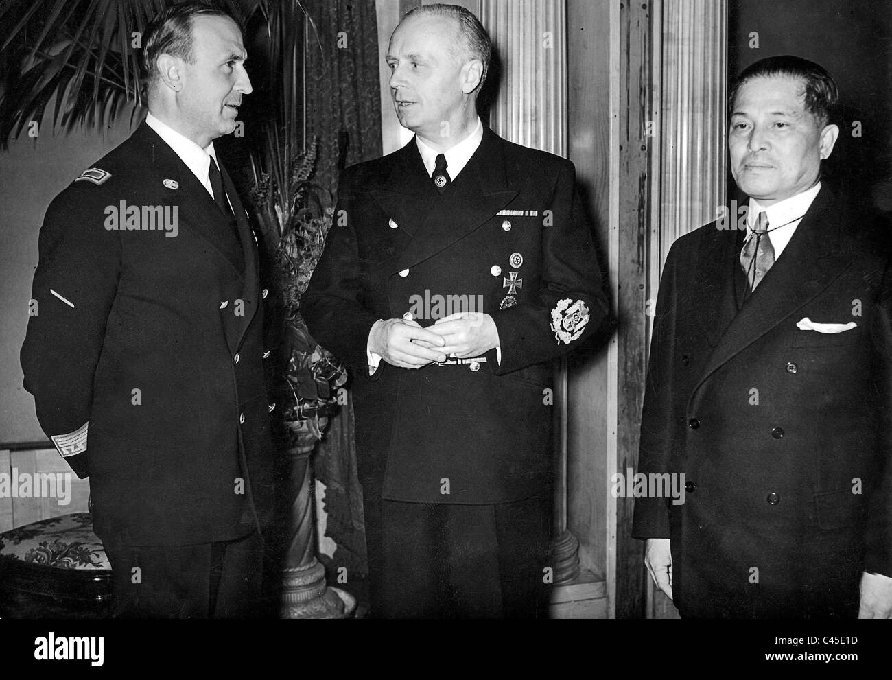 Von Ribbentrop, Alfieri, Oshima at the anniversary of the Tripartite Pact, 1941 Stock Photo