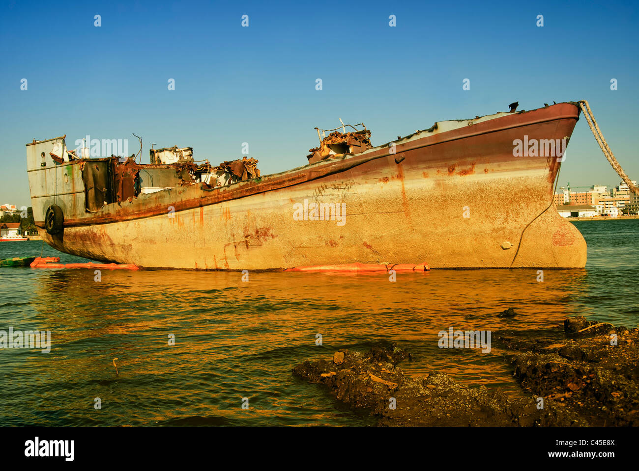 Abandoned ship wreck in port Huelva, Andalusia, Spain Stock Photo