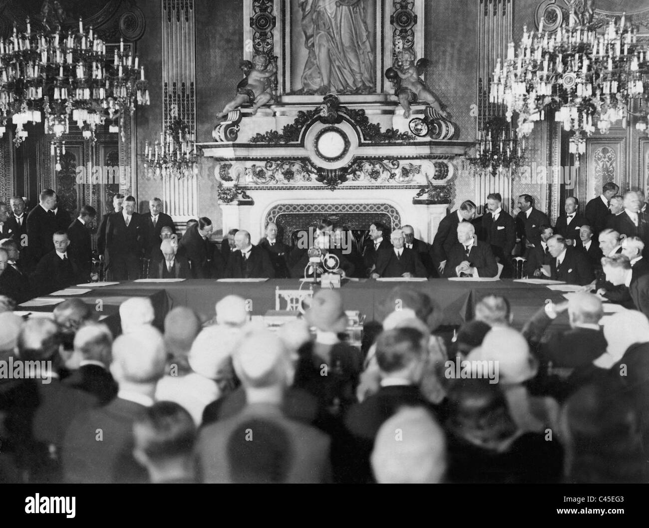 Signing of the Kellogg-Briand Pact, 1928 Stock Photo