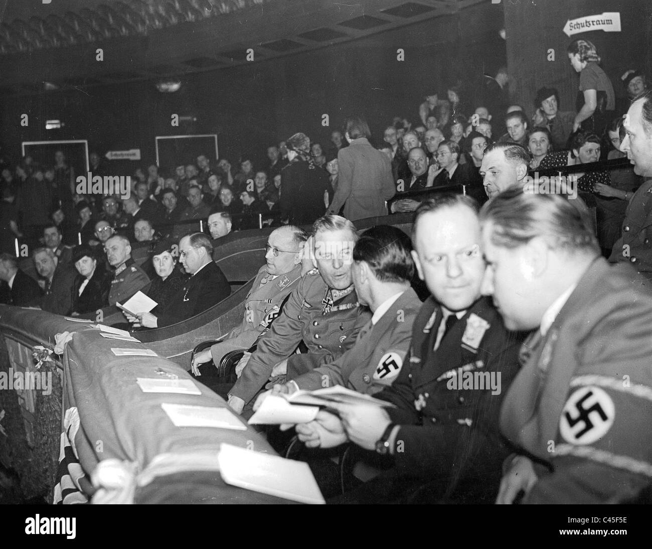 Gutterer, Milch, Goebbels and Keitel at a film viewing Stock Photo