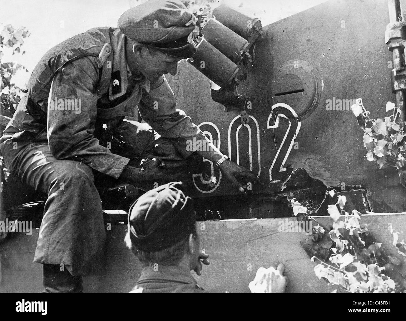 German tank crew hi-res stock photography and images - Alamy