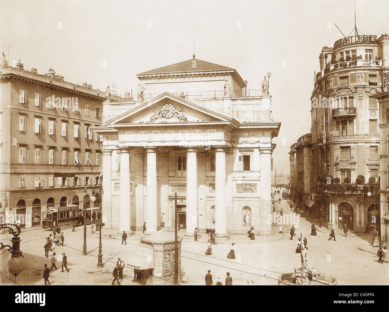 Piazza della Borsa in Triest, 1915 Stock Photo