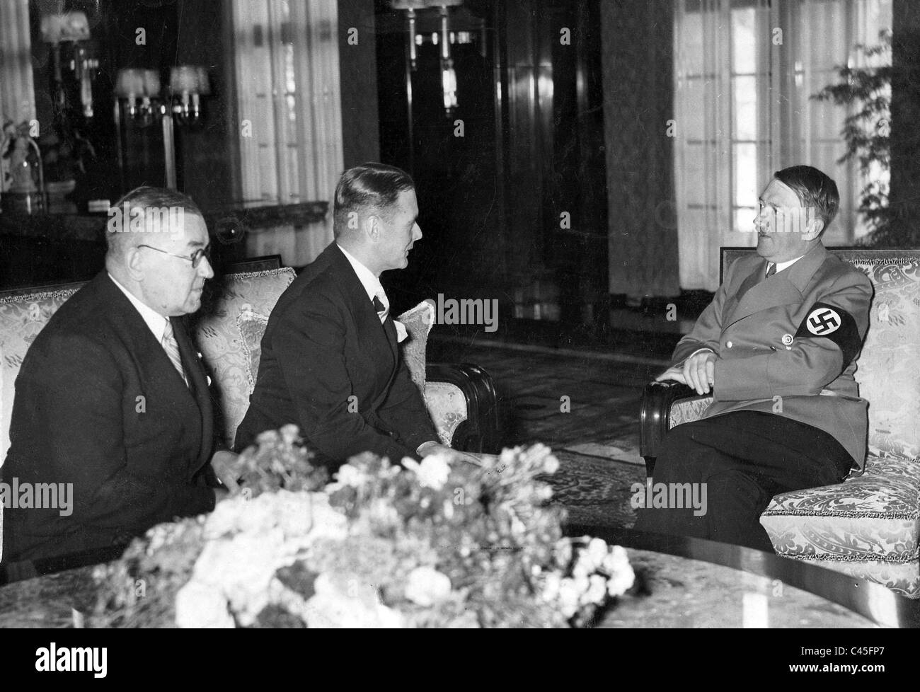 Hitler speaking with the Latvian Foreign Minister Wilhelm Munters Stock Photo