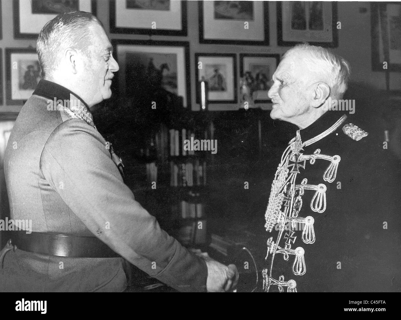 Wilhelm Keitel congratulates August von Mackensen, 1944 Stock Photo