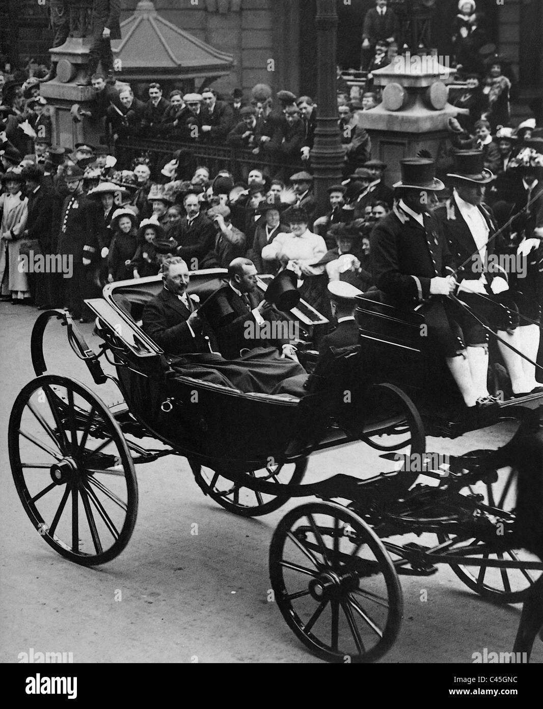 Wilhelm II., George V. and Edward, the Prince of Wales on their way to the Buckingham Palace, 1911 Stock Photo