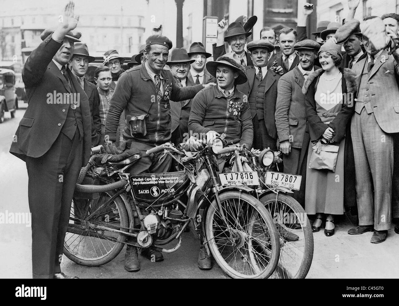 Globetrotter in London, 1933 Stock Photo Alamy