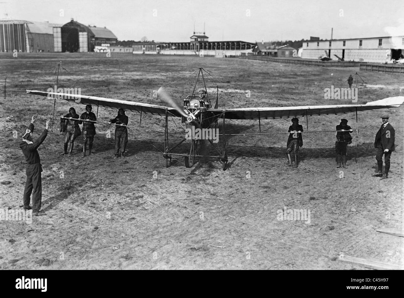 Student pilot at the start of his first solo flight, 1913 Stock Photo Alamy