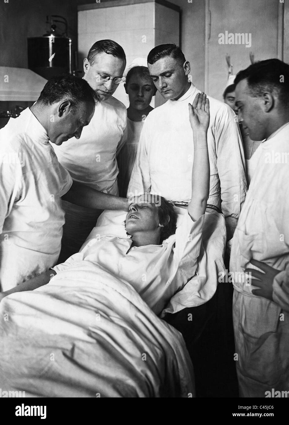 Anesthesia by hypnosis, 1926 Stock Photo