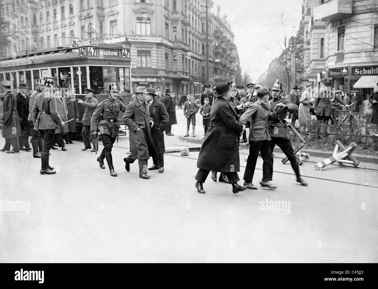 Unemployment riots in Berlin, 1929 Stock Photo - Alamy