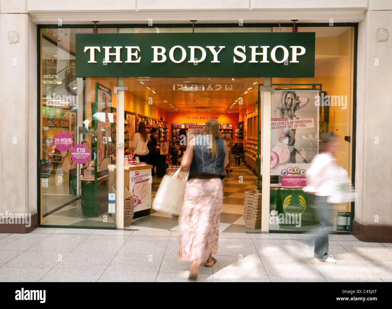 Entering a shop hi-res stock photography and images - Alamy