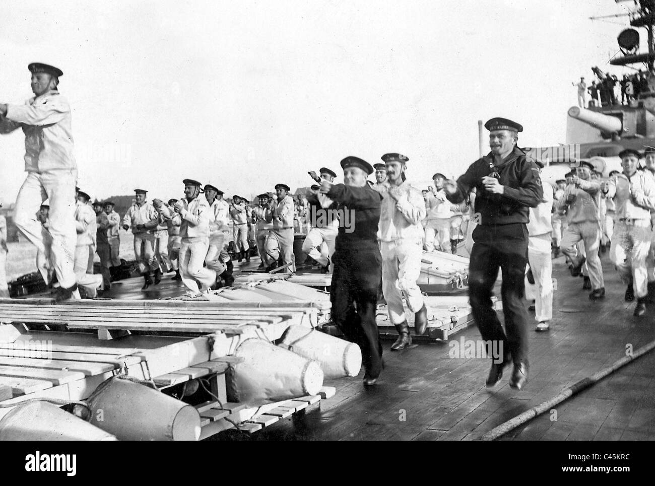German sailors exercise on deck, 1916 Stock Photo