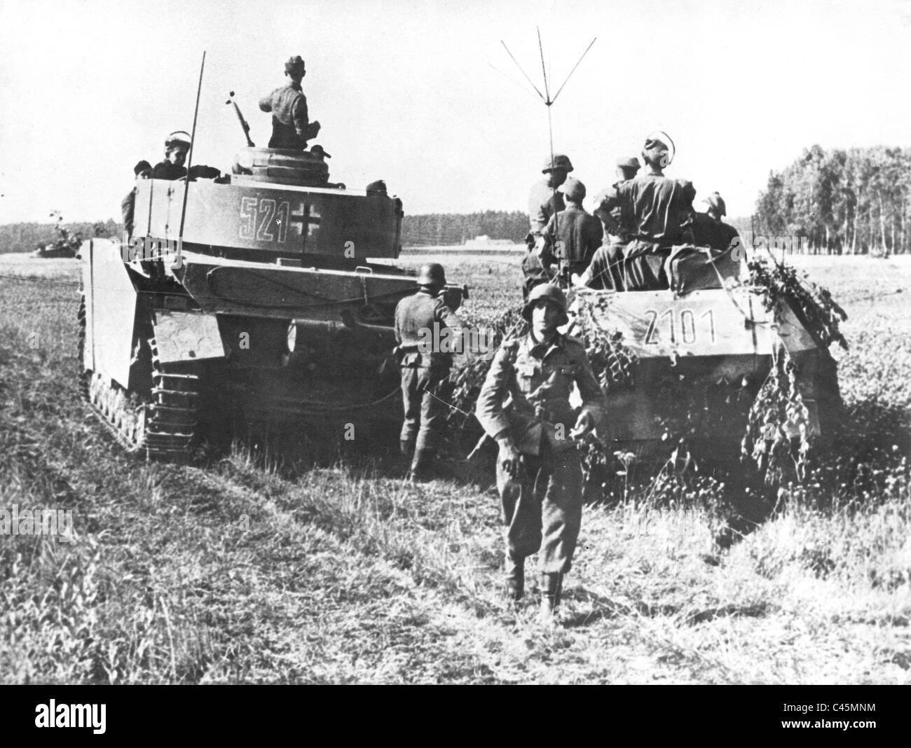 Radio car and Panzer IV during fighting in Russia, 1944 Stock Photo