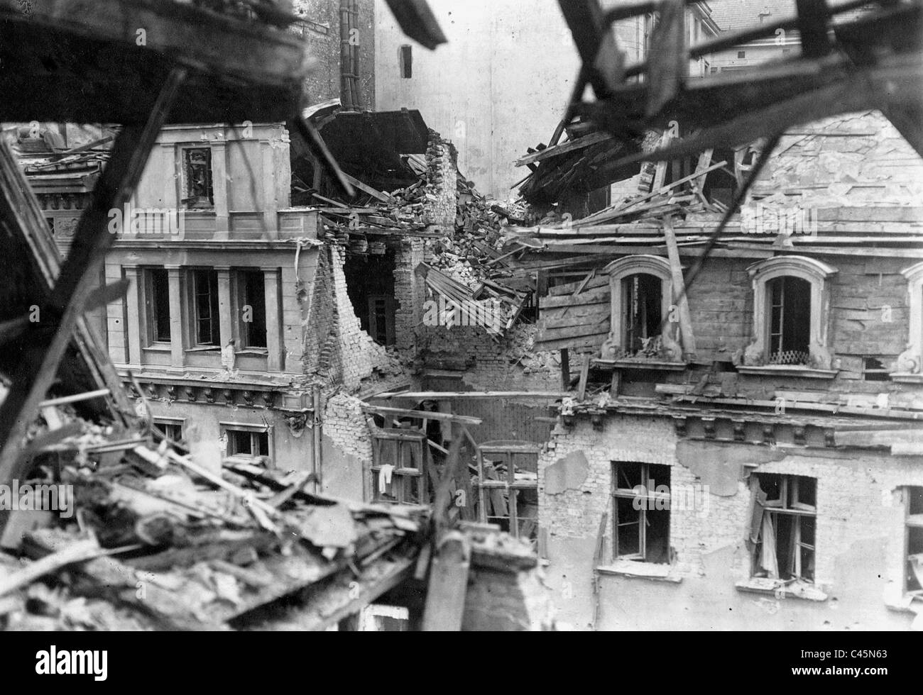 Destroyed house during the Spartacus uprising in Berlin, 1919 Stock Photo