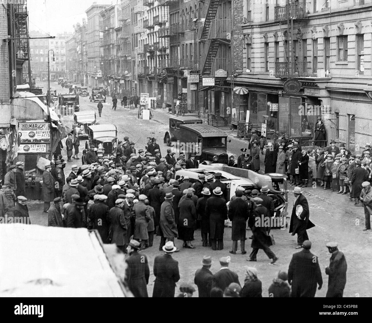 Taxi driver strike in New York, 1934 Stock Photo Alamy
