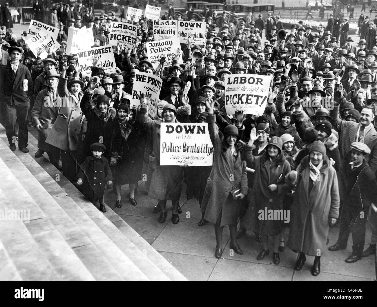 Dry goods workers strike in New York, 1929 Stock Photo