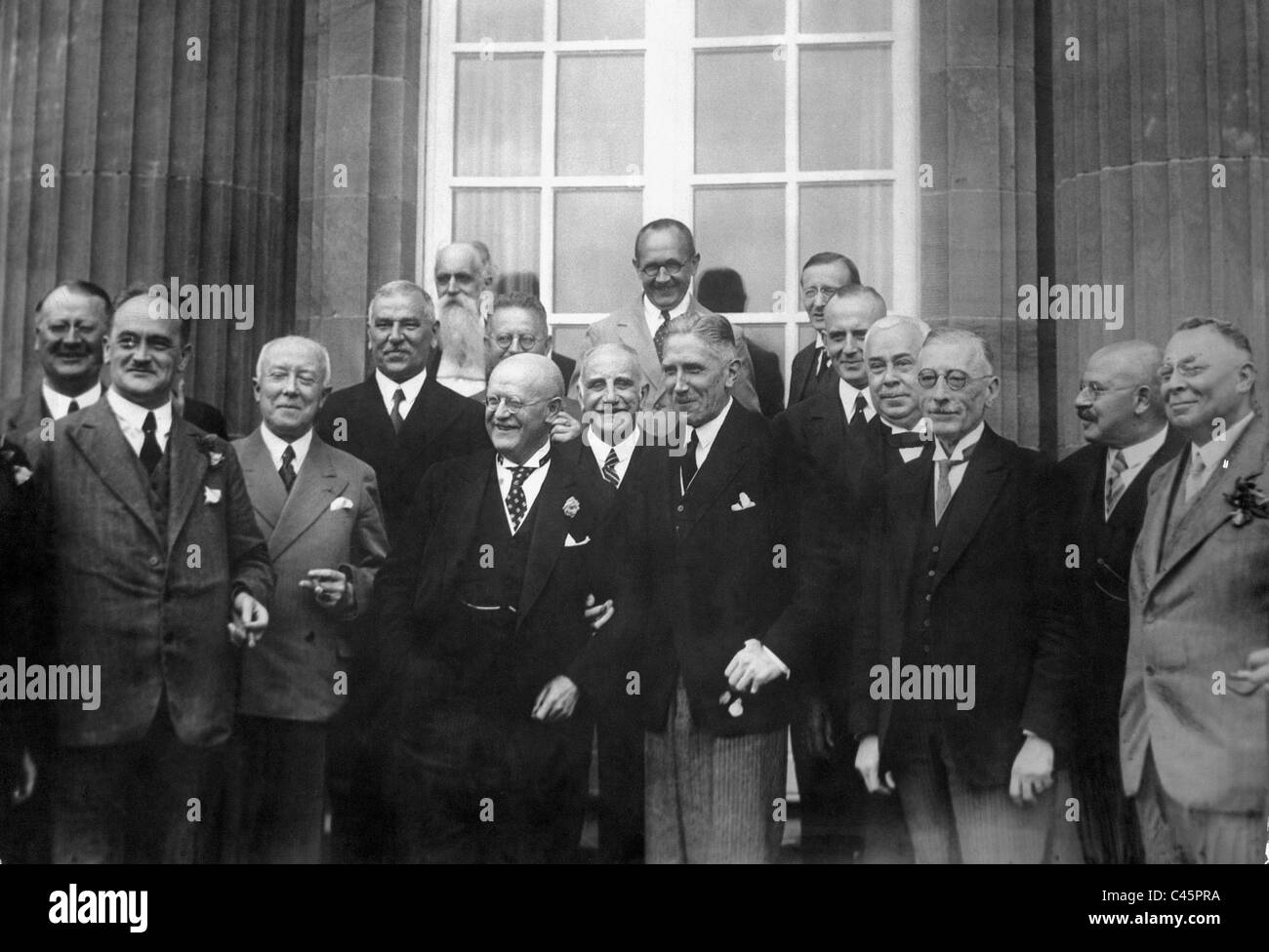 Franz von Papen with the participants of the States Conference in Stuttgart, 1932 Stock Photo