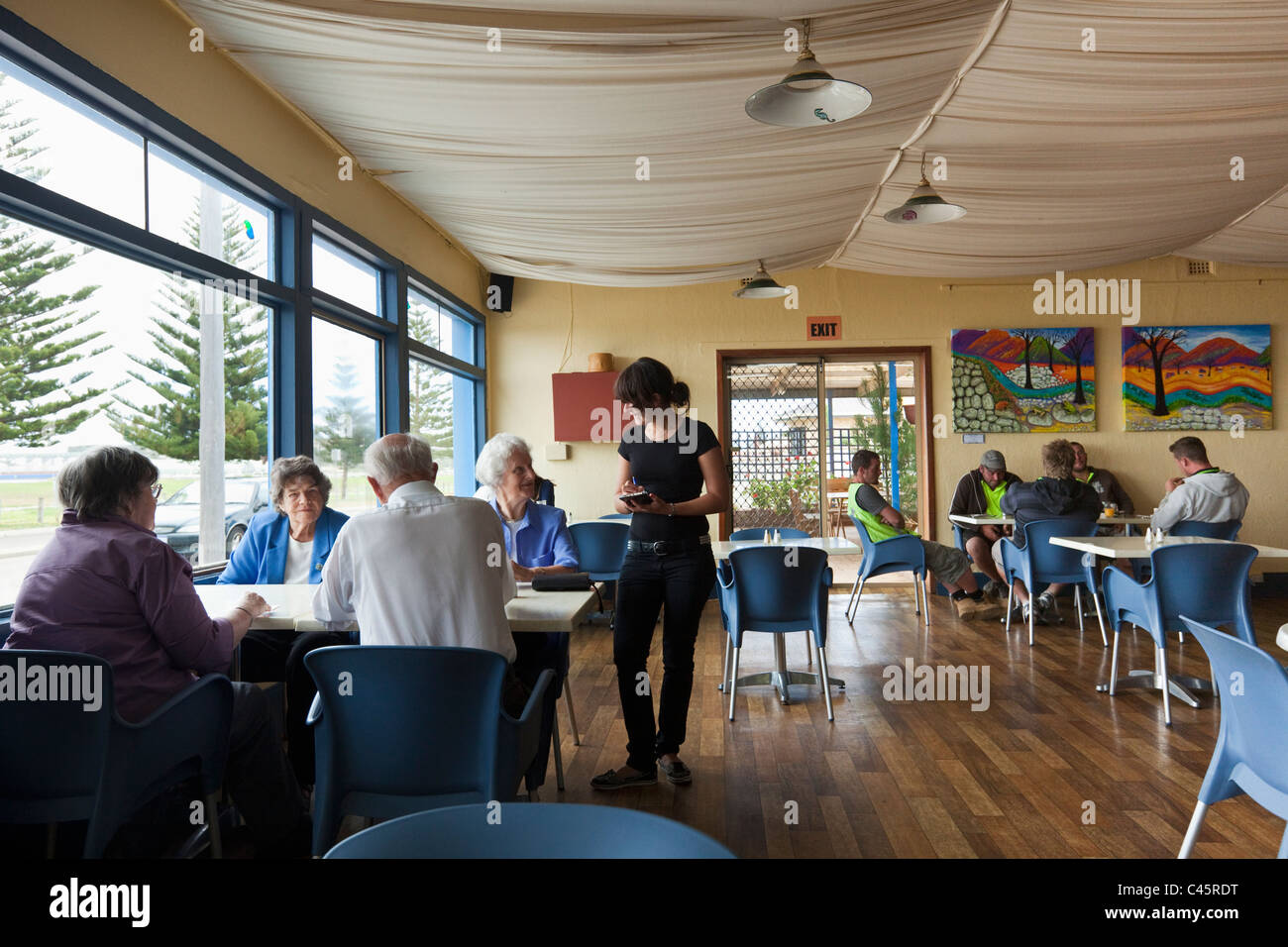 Ocean Blues cafe on the Espalanade. Esperance, Western Australia, Australia Stock Photo