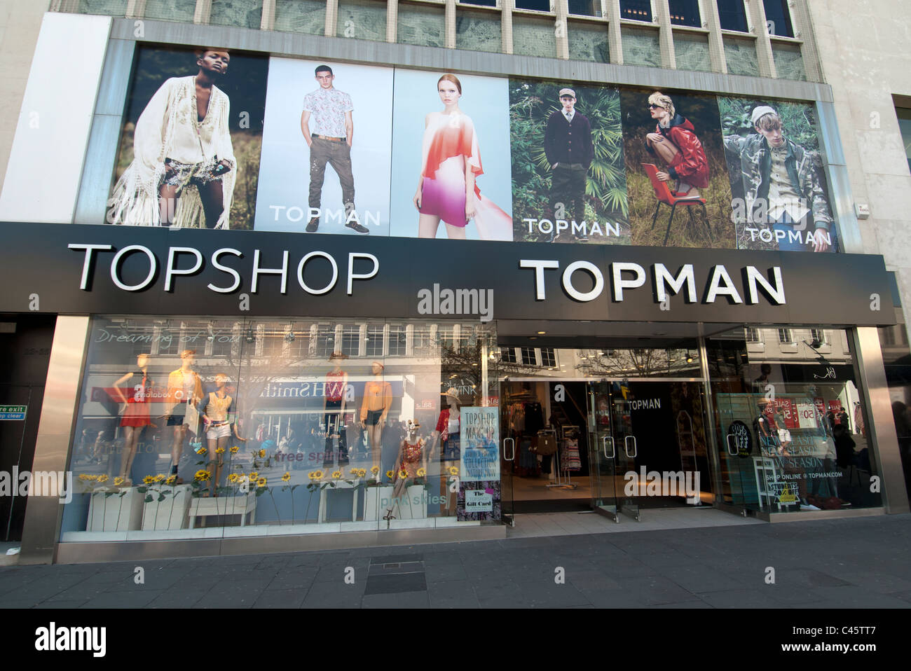 Topshop High Resolution Stock Photography and Images - Alamy