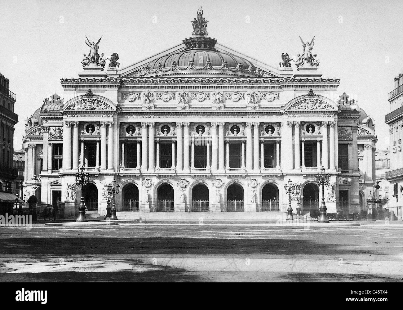 L'opera garnier architecture hires stock photography and images Alamy