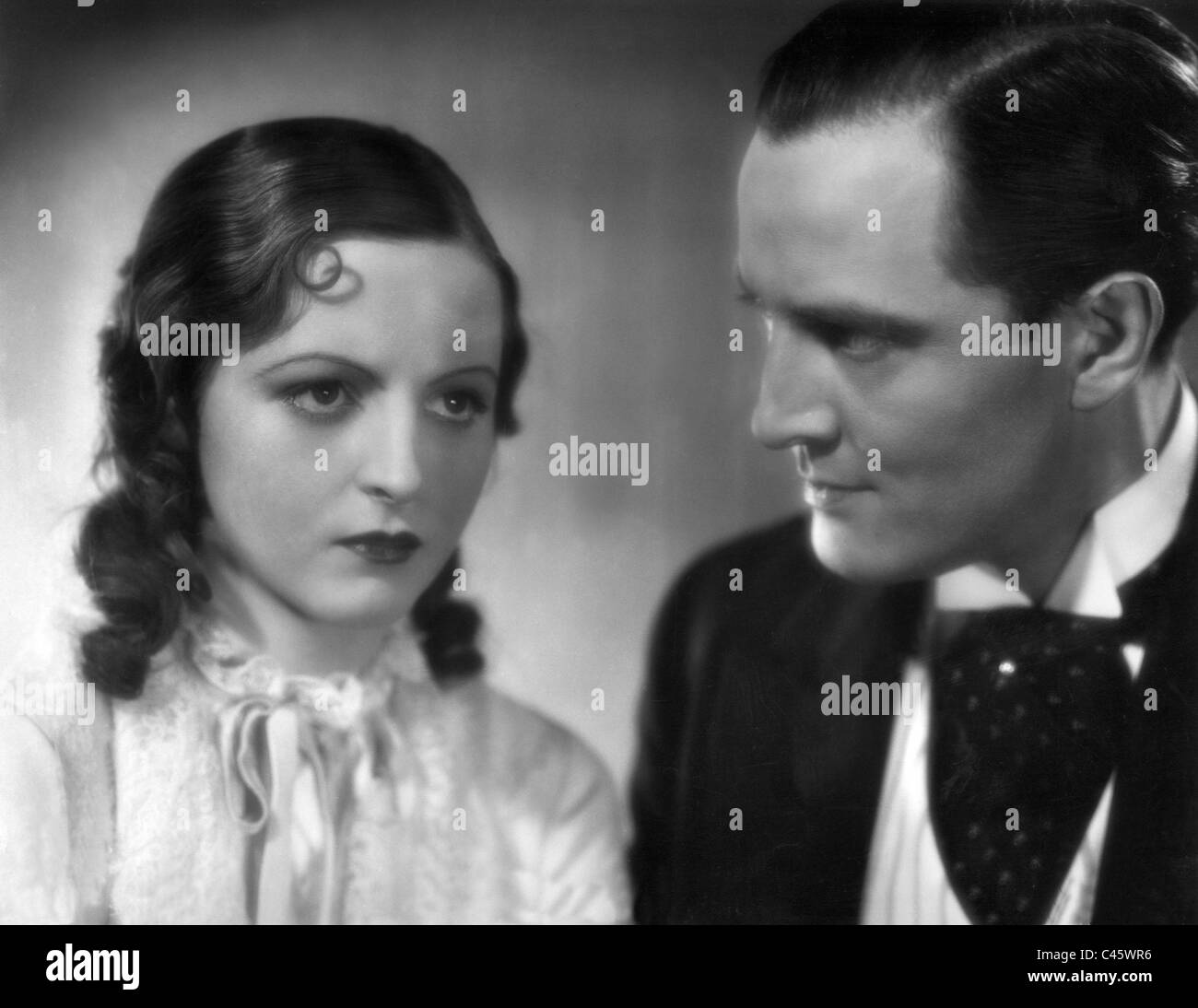 Hansi Knoteck and Hans Stuewe in 'The Saint and her fool', 1935 Stock Photo