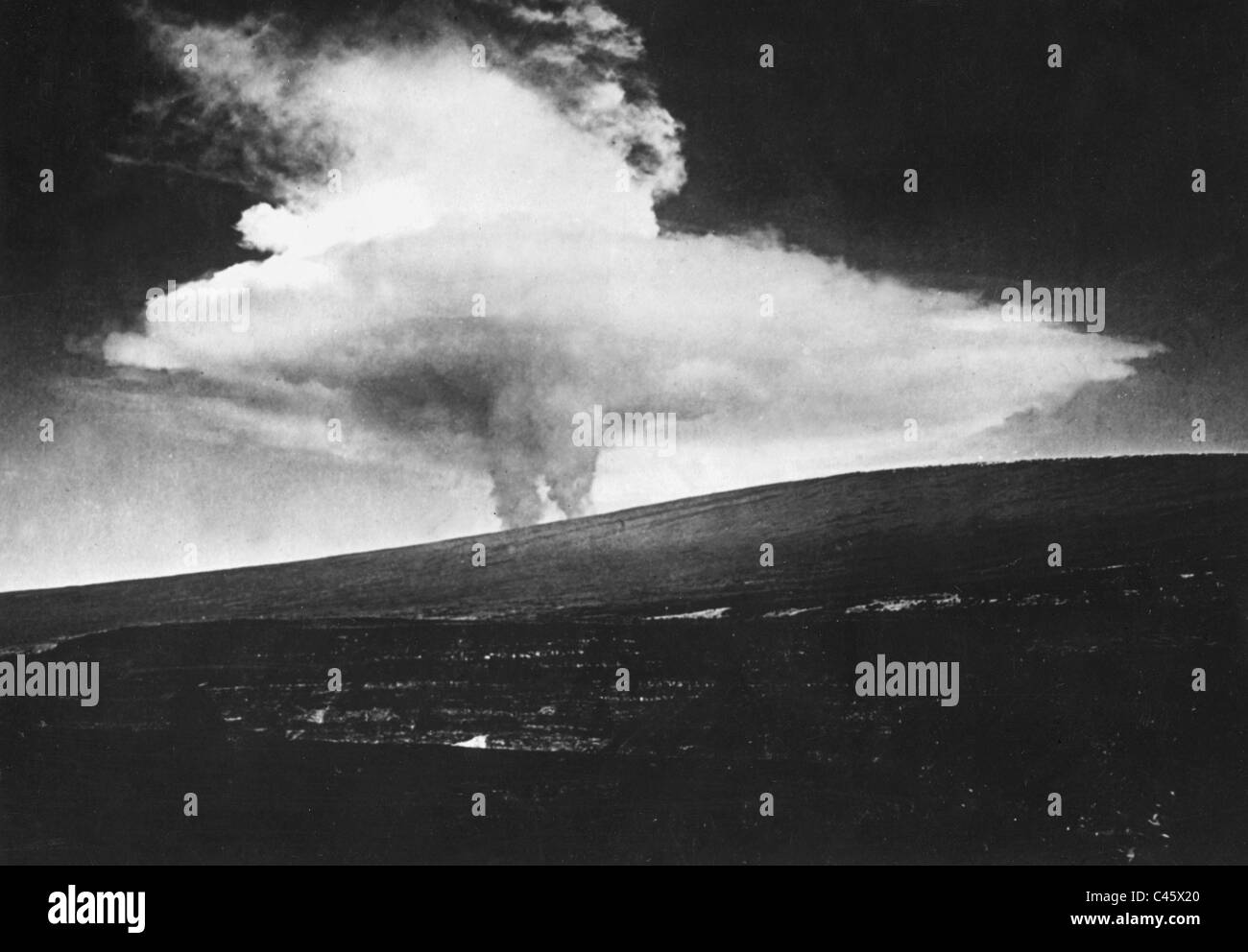 Eruption Kilauea volcano Stock Photo - Alamy