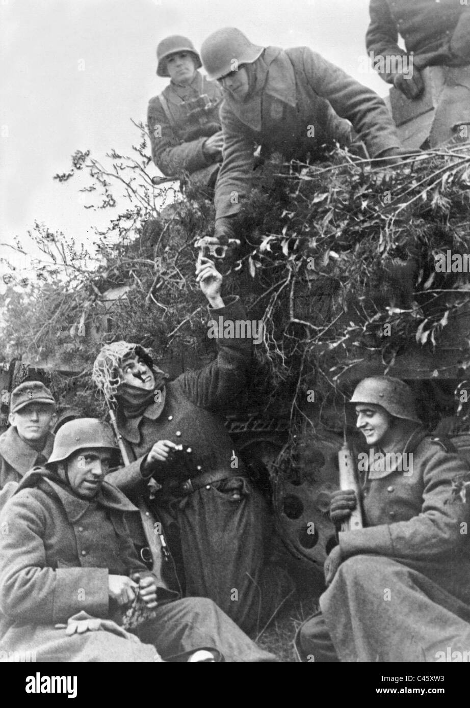 German soldiers on the Eastern front, 1944 Stock Photo