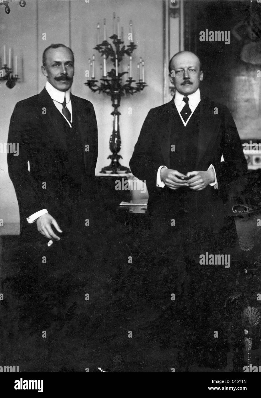 Prince zu Wied and Count Leopold Berchtold, 1914 Stock Photo