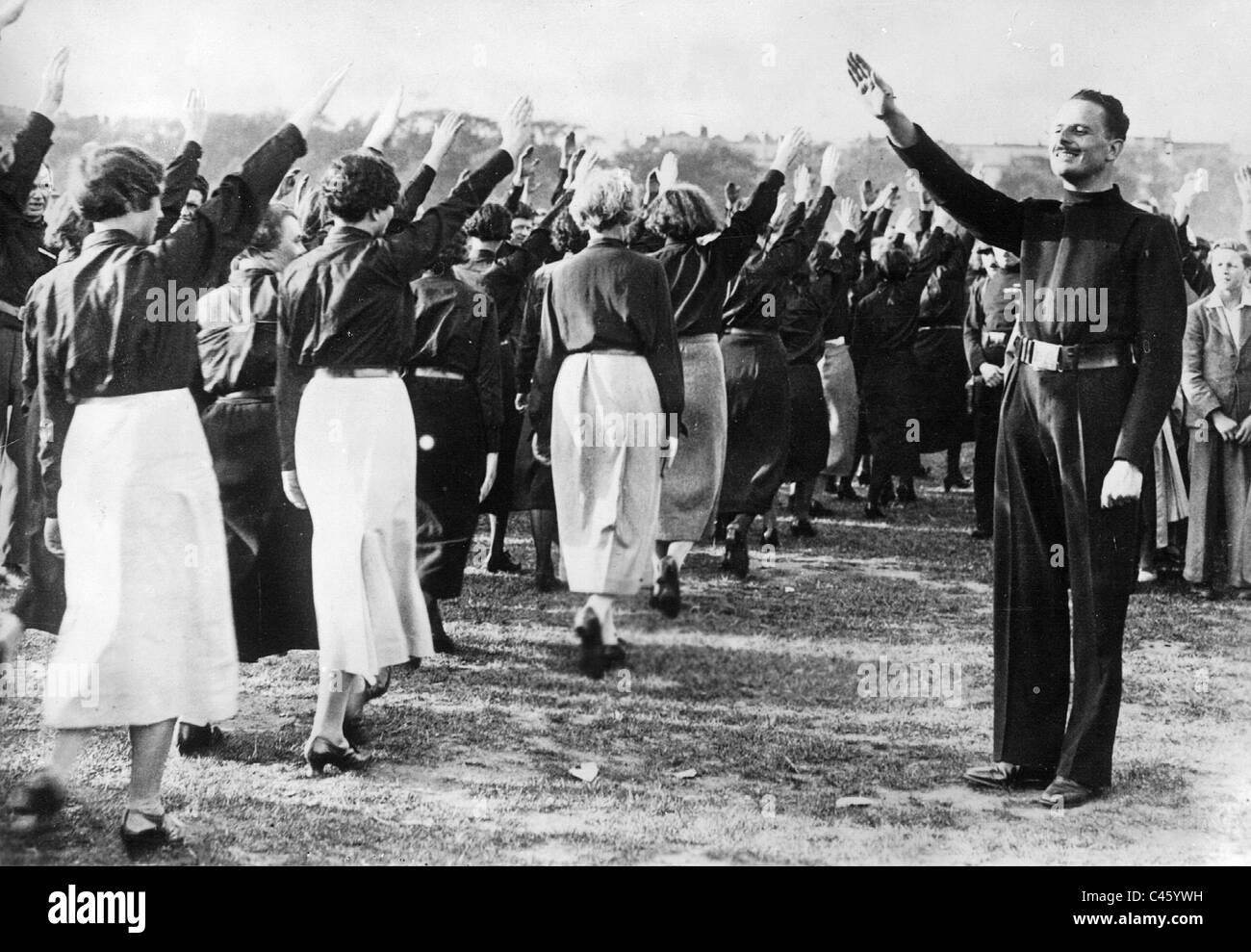 Oswald Mosley greets marching by members of the British Union of Fascists, 1935 Stock Photo