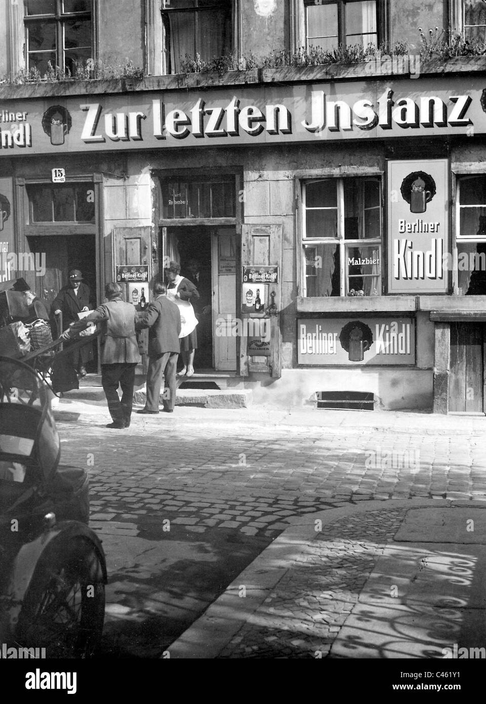 Restaurant in Berlin's Old Town, 1934 Stock Photo