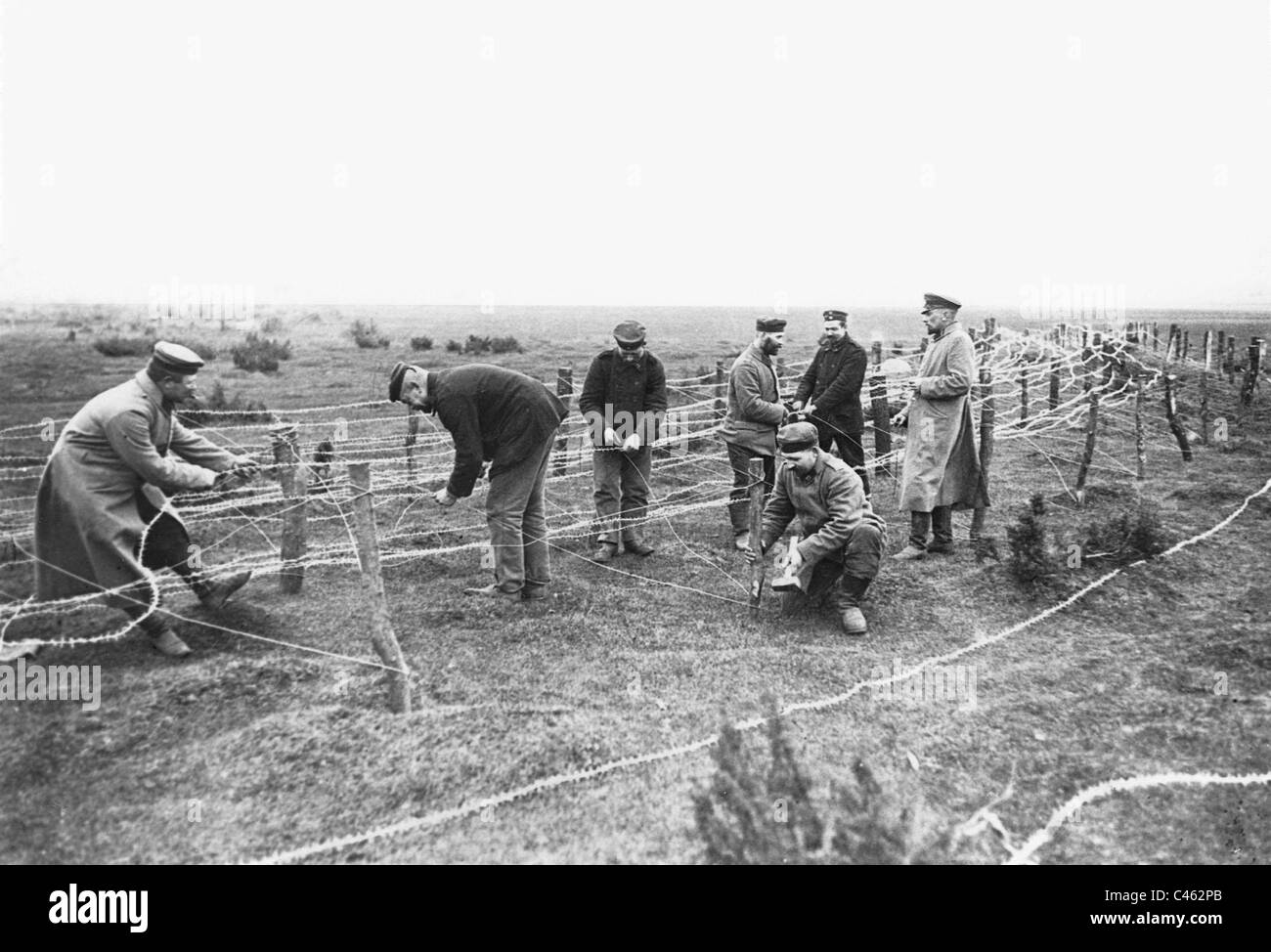 German pioneers build wire entanglements, 1915 Stock Photo