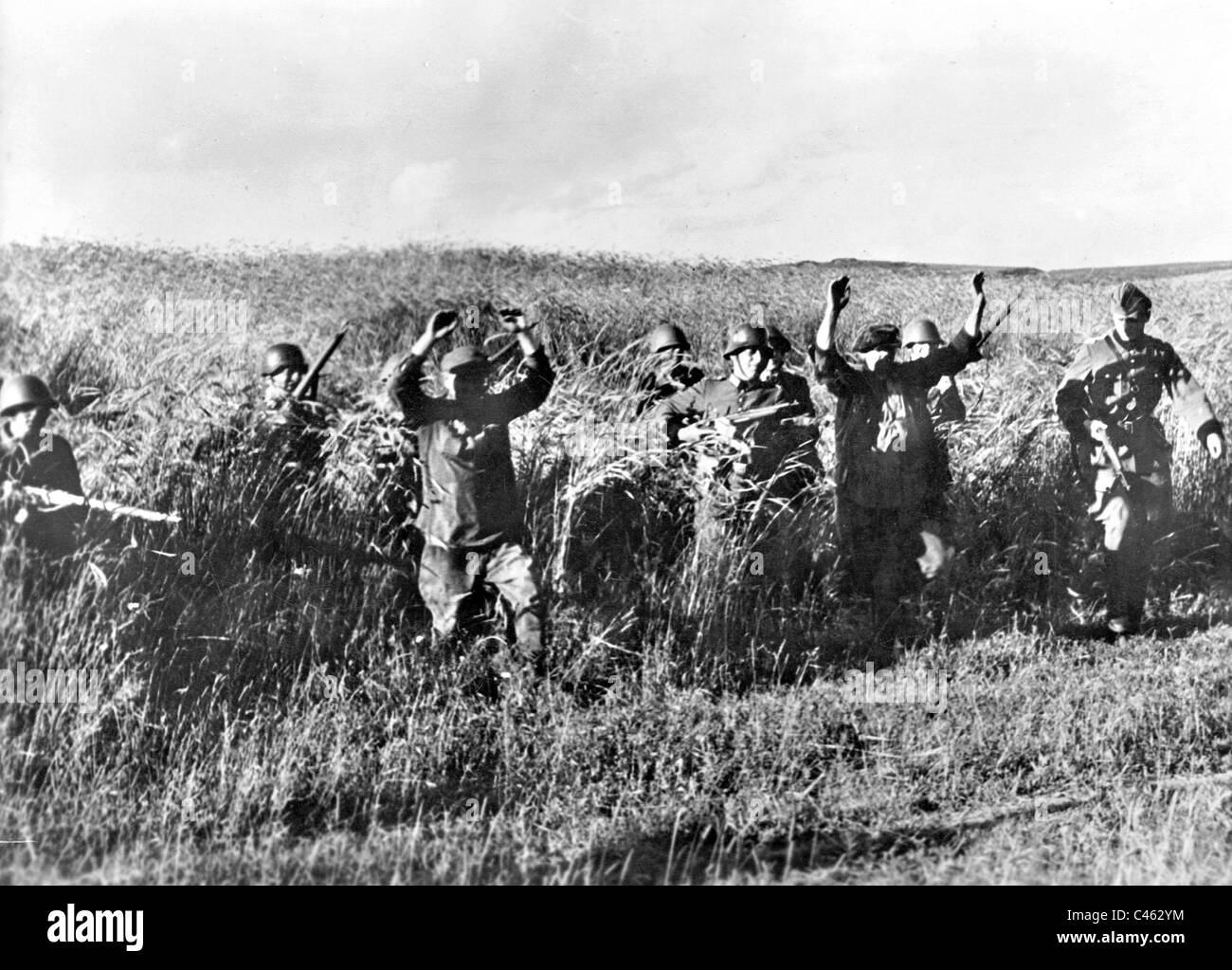 Police round up prisoners on the Eastern front, 1943 Stock Photo