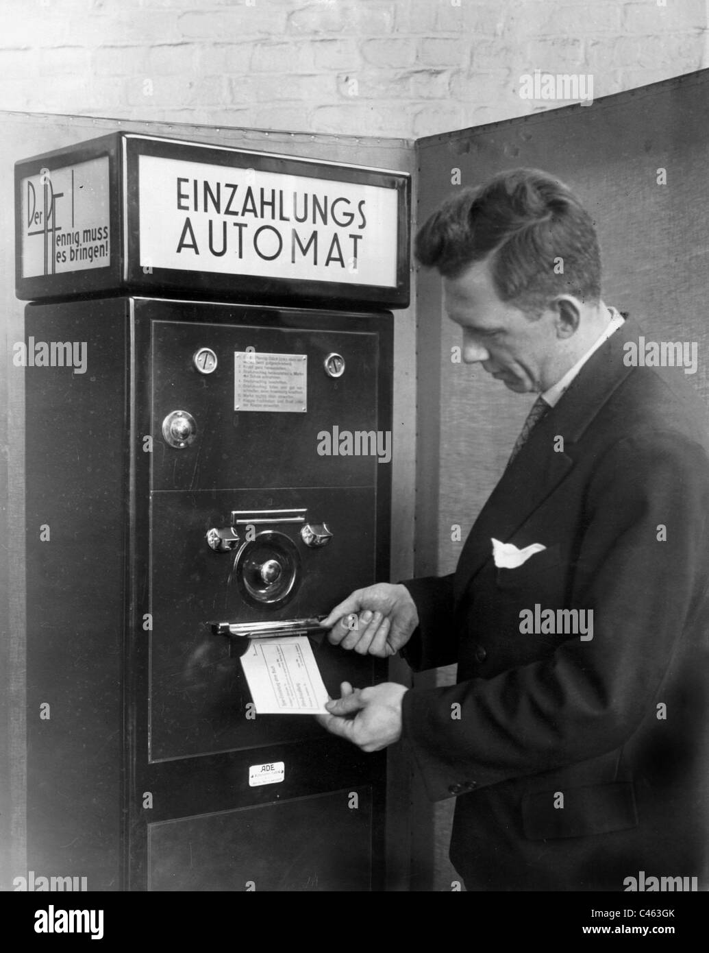 Bank deposit machine, 1931 Stock Photo