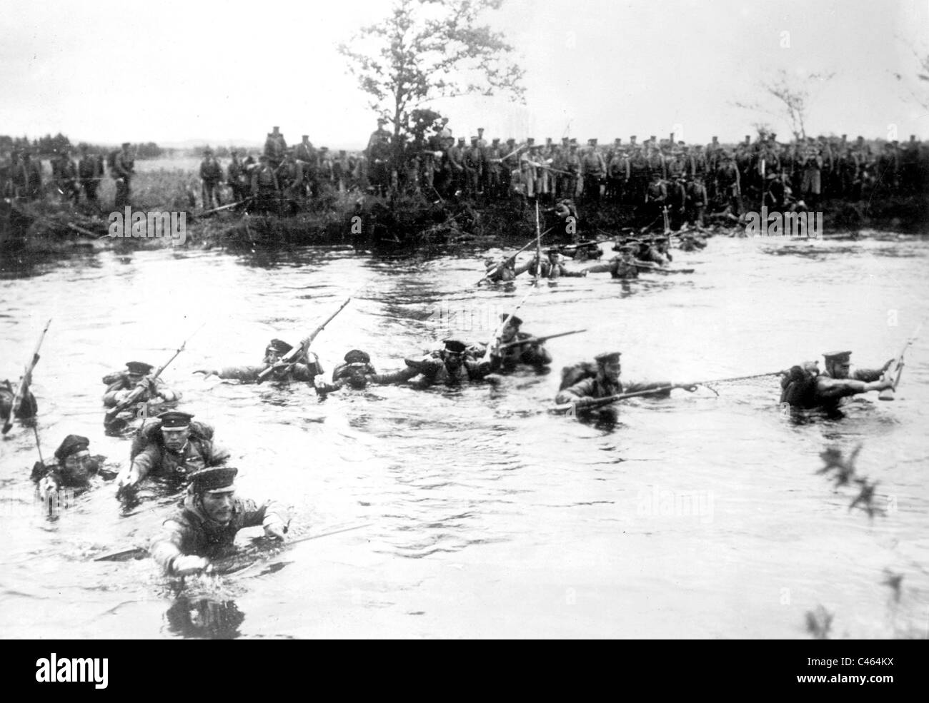 Japanese soldiers fighting at Malay, 1942 Stock Photo Alamy