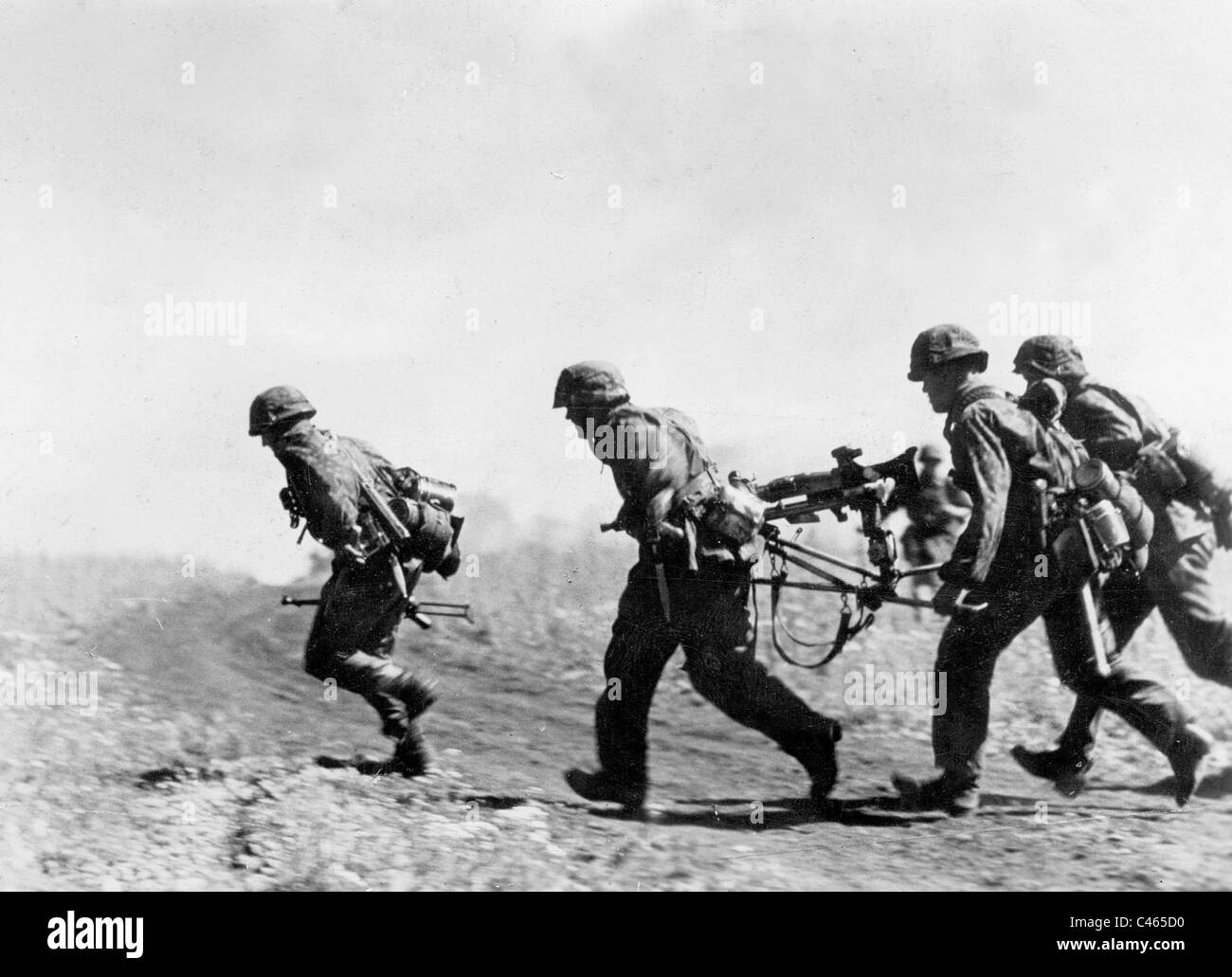 Waffen-SS while attacking in the Caucasus, 1942 Stock Photo