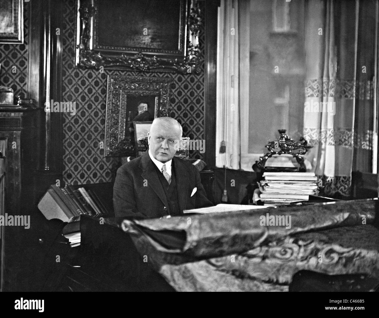 Franz lehar piano hi-res stock photography and images - Alamy