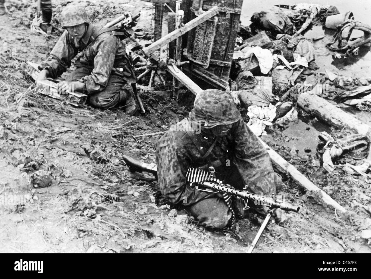 Soldier weapon ss eastern front hi-res stock photography and images - Alamy