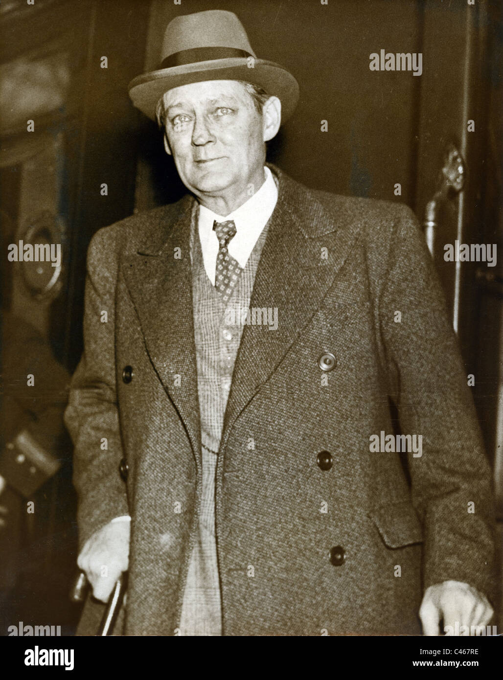 Lionel barrymore hi-res stock photography and images - Alamy