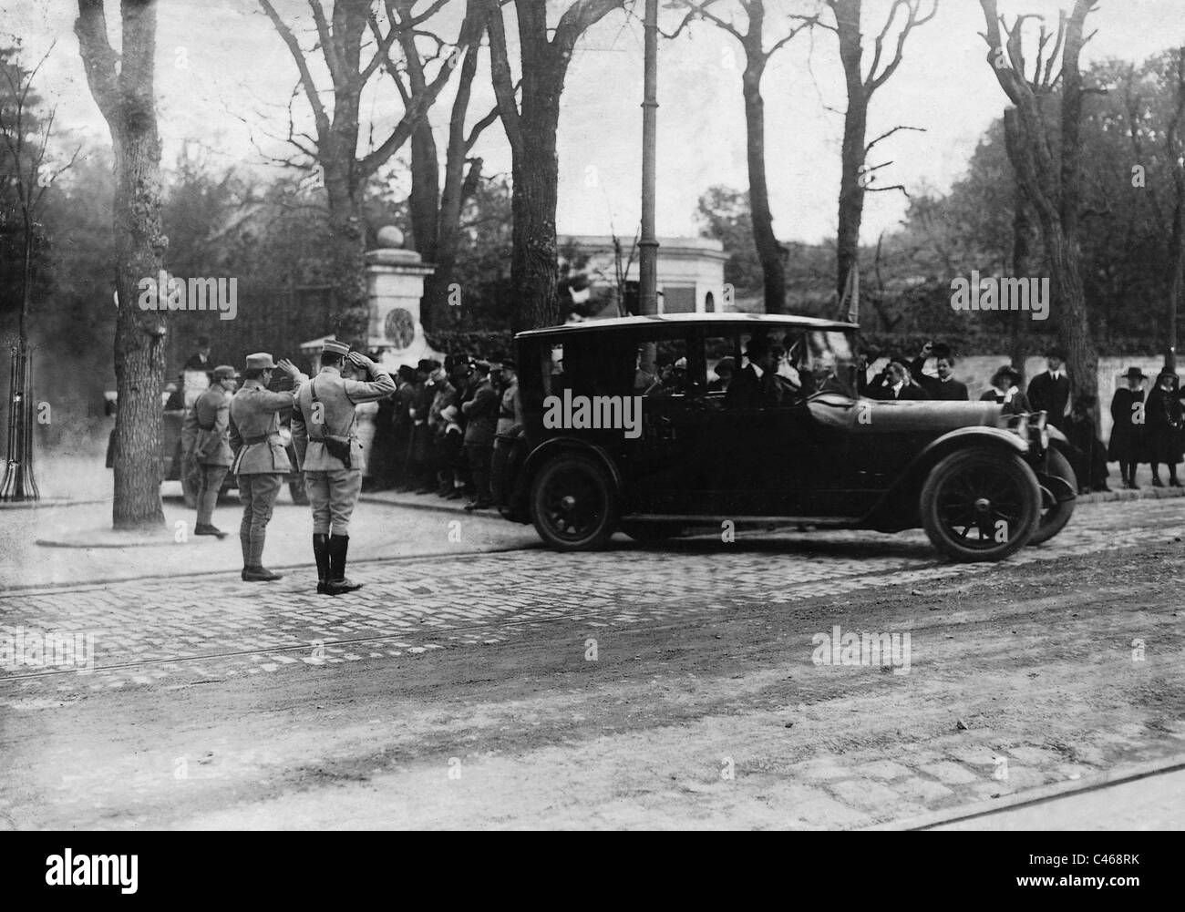 Woodrow Wilson in the car during the peace conference of Versailles, 1919 Stock Photo