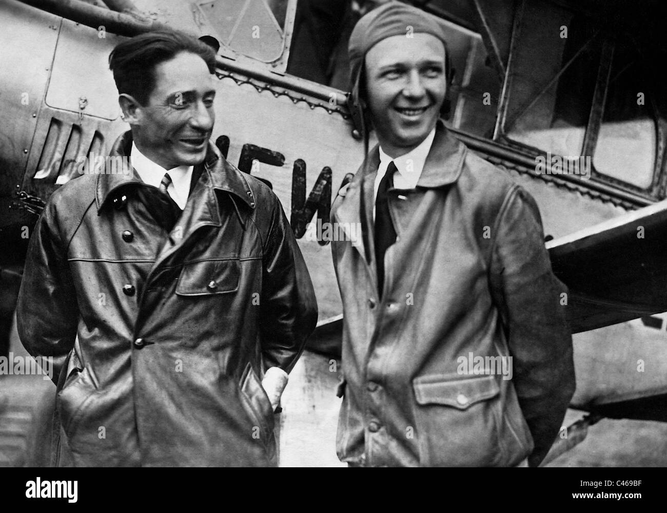 Aviation pioneers Drouhin and Clarence Chamberlin, 1927 Stock Photo