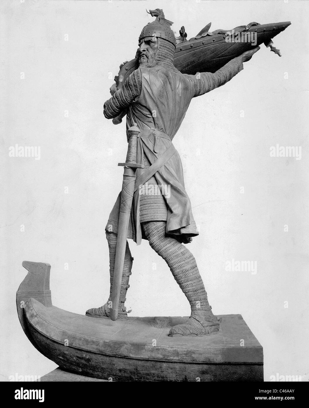 Hagen of Tronje Stock Photo - Alamy