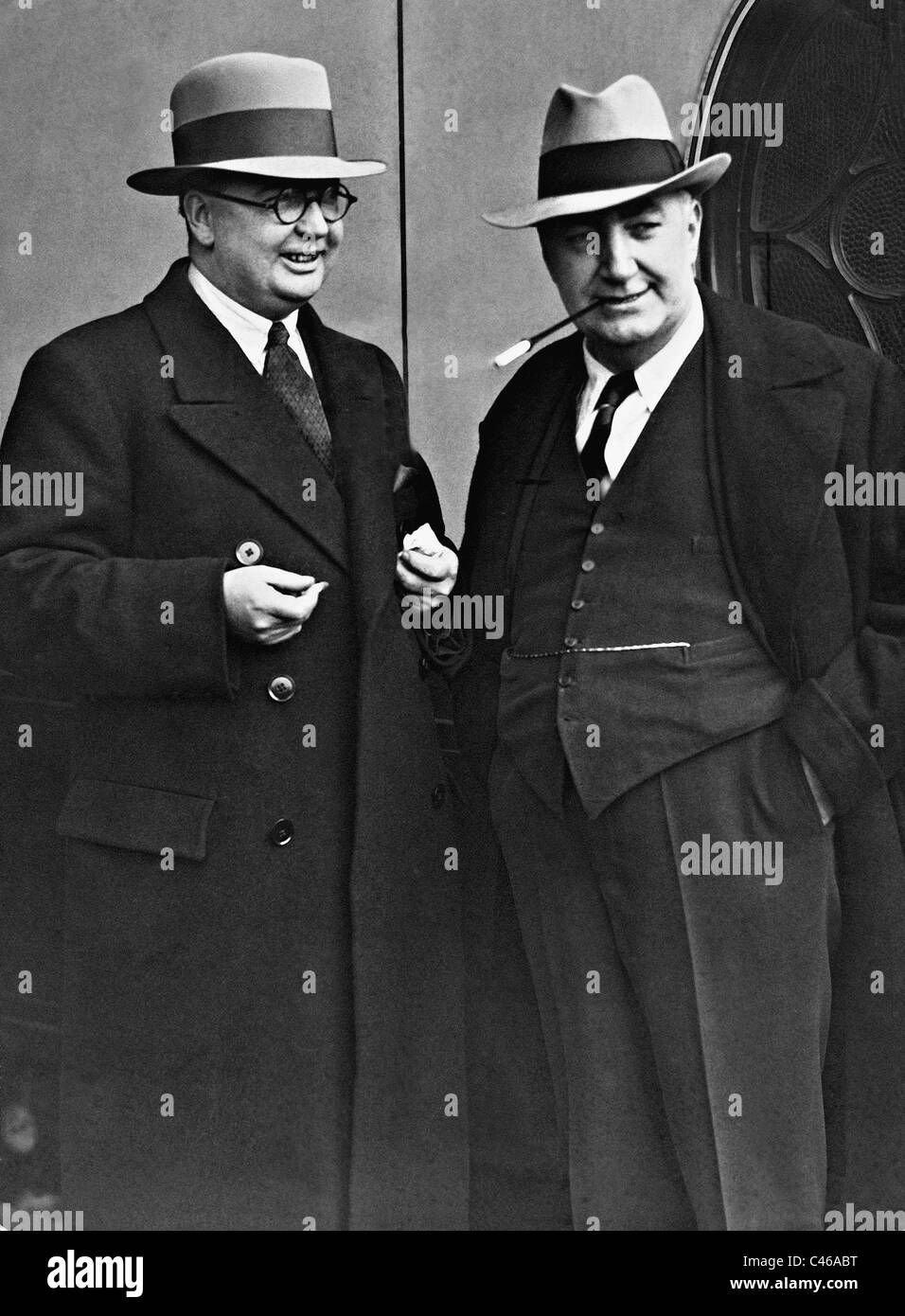Edgar Wallace and R.G. Curtiss, 1931 Stock Photo