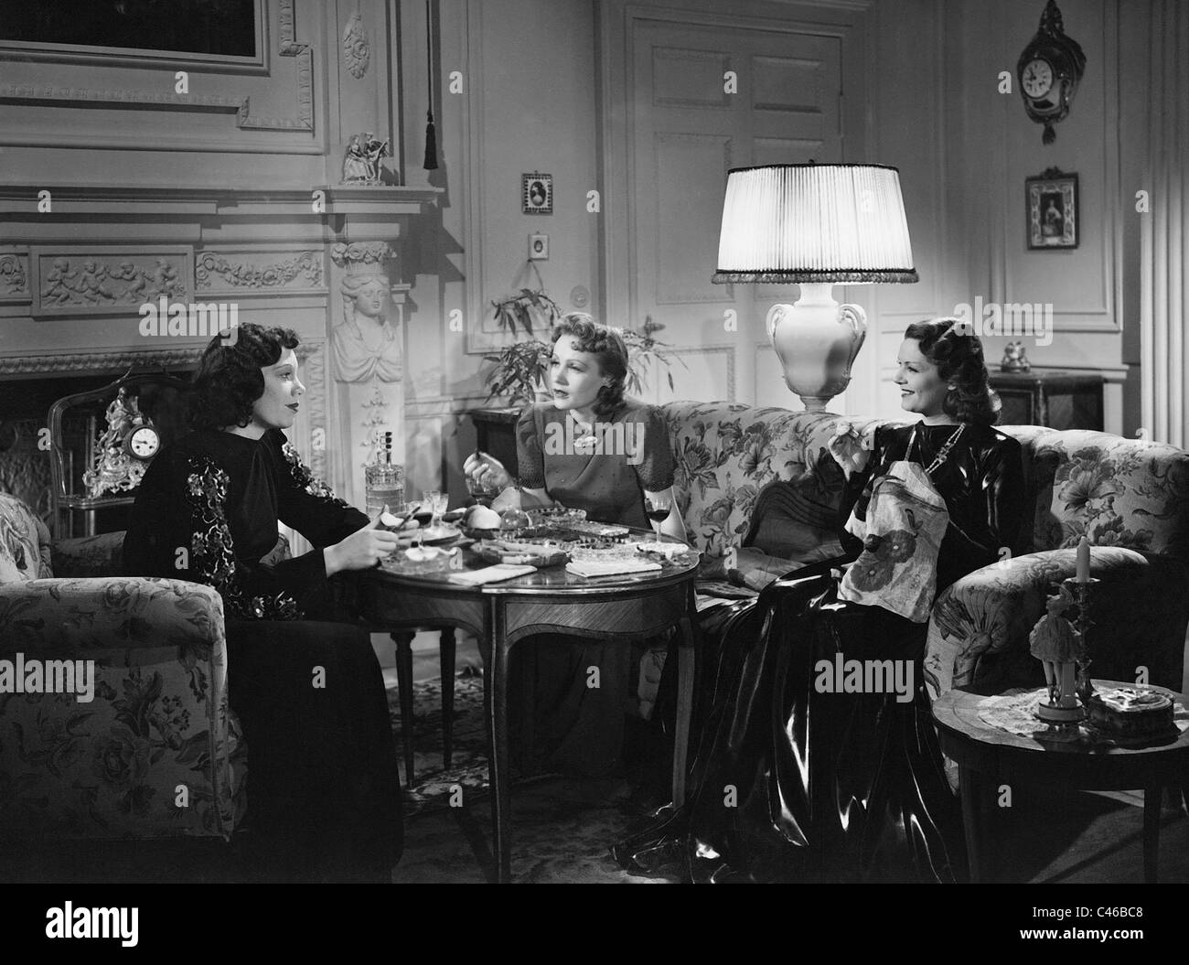Elisabeth Flickenschildt, Olga Chekhova and Ellen Bang in 'The fox of Glenarvon', 1940 Stock Photo