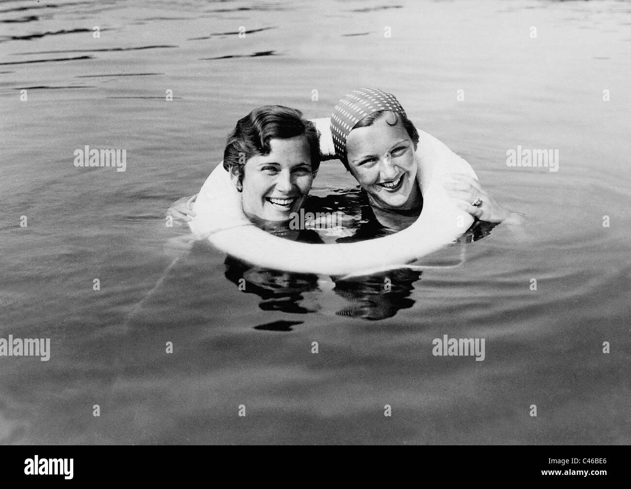 Olga and Ada Chekhova with a life belt, 1932 Stock Photo