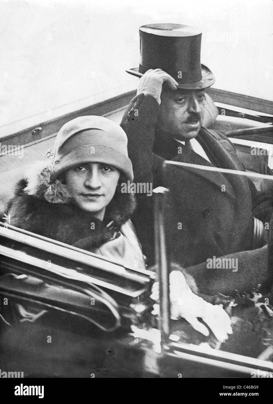 Amanullah Khan (1892-1960), King of Afghanistan and his wife, Queen Soraya Stock Photo - Alamy
