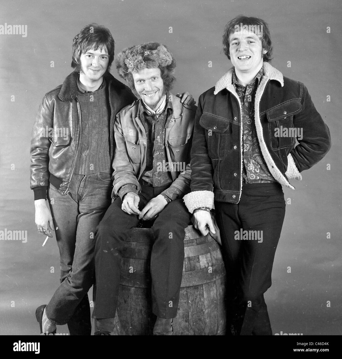 CREAM - UK rock group in November 1966. From left: Eric Clapton, Ginger  Baker and Jack Bruce. Photo: Tony Gale Stock Photo - Alamy