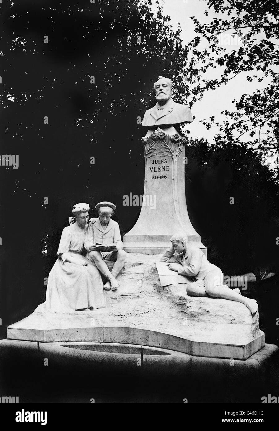 Jules Verne memorial in Amiens, 1929 Stock Photo